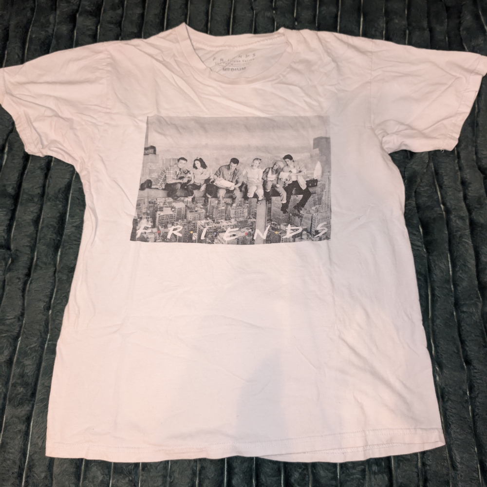 Friends White Graphic T-Shirt with Friends Print